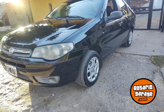 Autos - Fiat Siena 2011 GNC 388000Km - En Venta