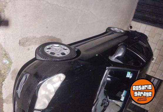 Autos - Fiat Siena 2011 GNC 388000Km - En Venta