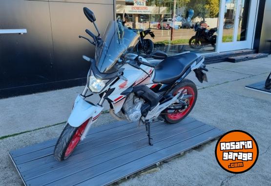 Motos - Honda TWISTER 250 2023 Nafta 12517Km - En Venta