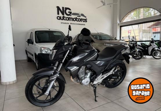 Motos - Honda Cb Twister 250cc 2022 Nafta 13000Km - En Venta