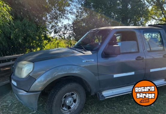 Camionetas - Ford Ranger DC 4x2 XL PLUS 2010 Diesel 270000Km - En Venta