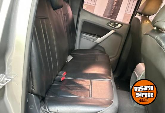 Camionetas - Ford RANGER XLT 2017 Diesel 168000Km - En Venta