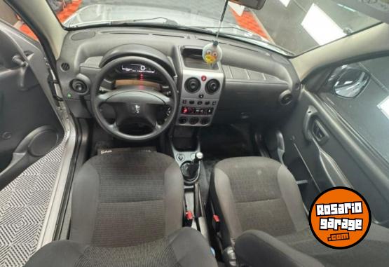 Utilitarios - Peugeot partner 2023 Diesel 52000Km - En Venta