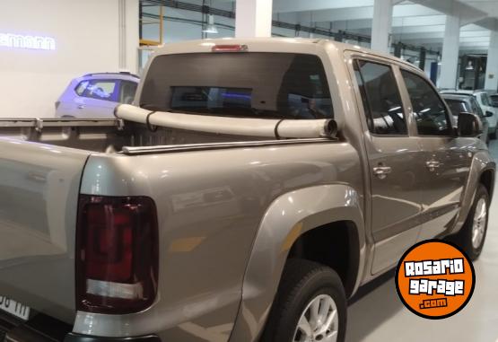 Camionetas - Volkswagen AMAROK COMFORTLINE 4X2 AT 2023 Diesel 48000Km - En Venta
