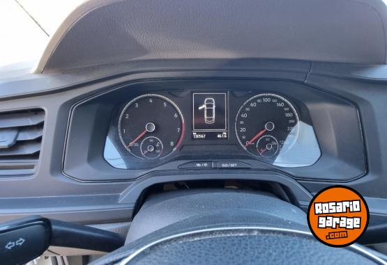 Autos - Volkswagen VIRTUS 2018 Nafta 130567Km - En Venta