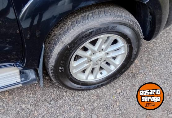 Camionetas - Toyota Hilux Pick-Up 3.0 Cd Srv 2012 Diesel 206000Km - En Venta