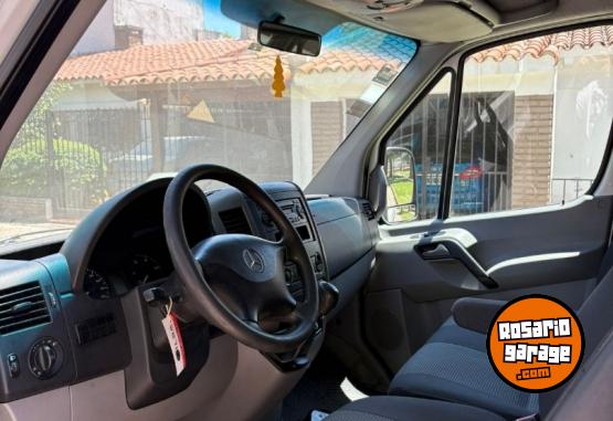 Utilitarios - Mercedes Benz SPRINTER 515 2015 Diesel 284000Km - En Venta