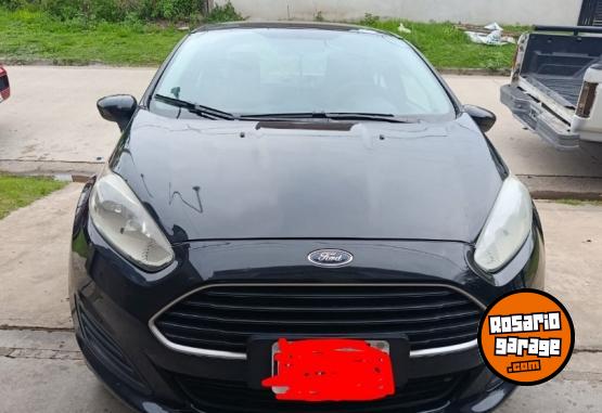 Autos - Ford Fiesta kenetic 2014 Nafta 210000Km - En Venta