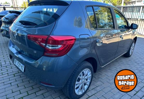 Autos - Renault SANDERO 2021 Nafta 71681Km - En Venta