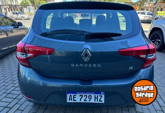 Autos - Renault SANDERO 2021 Nafta 71681Km - En Venta