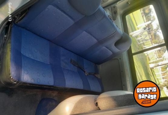 Utilitarios - Renault Kangoo 2007 Diesel 196666Km - En Venta