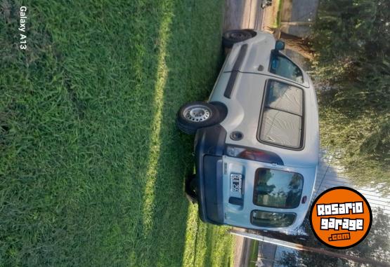 Utilitarios - Renault Kangoo 2007 Diesel 196666Km - En Venta