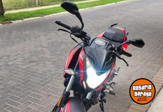 Motos - Bajaj NS 200 2014 Nafta 5000Km - En Venta