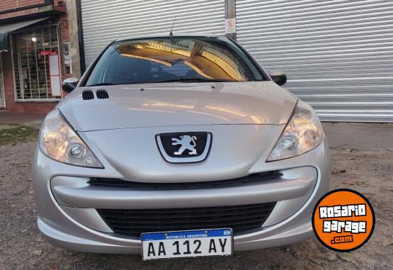 Autos - Peugeot 207 2016 Nafta 85000Km - En Venta