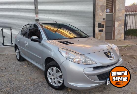 Autos - Peugeot 207 2016 Nafta 85000Km - En Venta