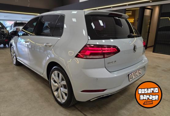 Autos - Volkswagen GOLF COMFORTLINE 1.4T DSG 2019 Nafta 122000Km - En Venta