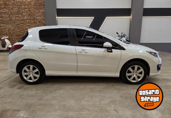 Autos - Peugeot 308 ALLURE NAVEGADOR 1.6L 2015 Nafta 172000Km - En Venta