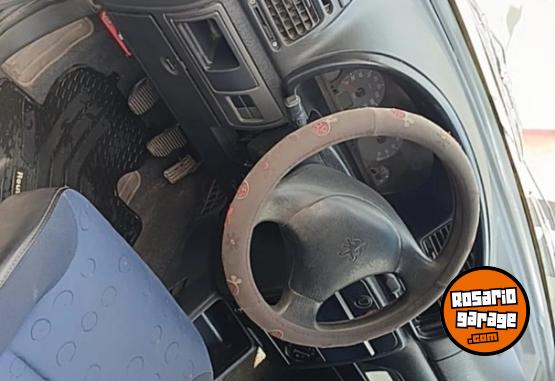 Utilitarios - Peugeot Parnet 2008 Diesel 160000Km - En Venta