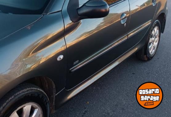 Autos - Peugeot 207 hdi 1.4 turbo 2012 Diesel 224000Km - En Venta