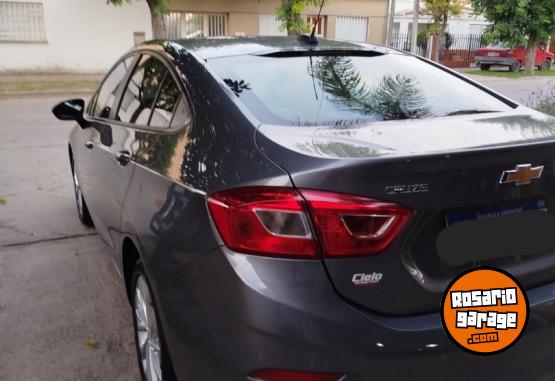 Autos - Chevrolet Cruze LT 2018 Nafta 125000Km - En Venta