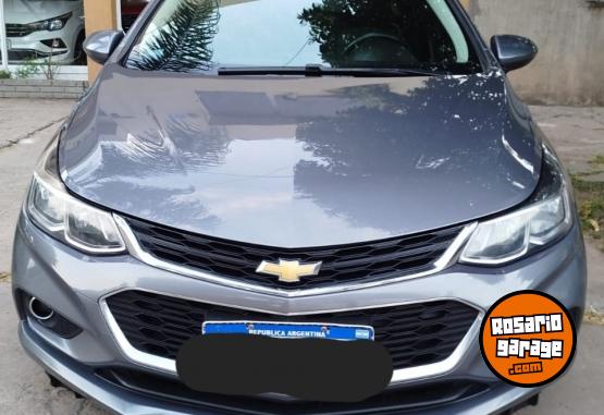 Autos - Chevrolet Cruze LT 2018 Nafta 125000Km - En Venta