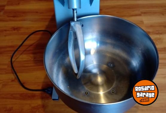 Otros - Amasadora industrial 1/2 HP NUEVA - En Venta