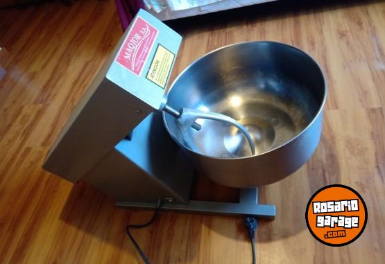 Otros - Amasadora industrial 1/2 HP NUEVA - En Venta