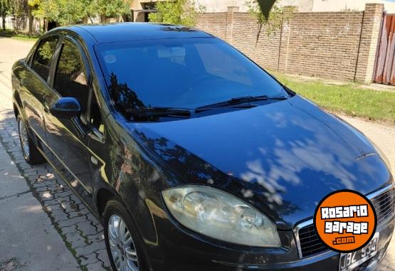 Autos - Fiat Linea 2010 GNC 234000Km - En Venta