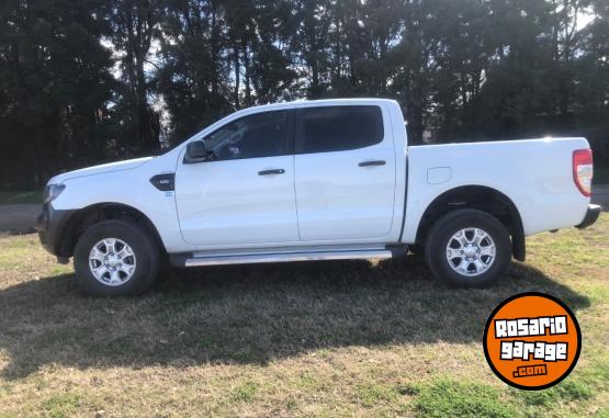 Camionetas - Ford Ranger xl 2017 Diesel 97000Km - En Venta