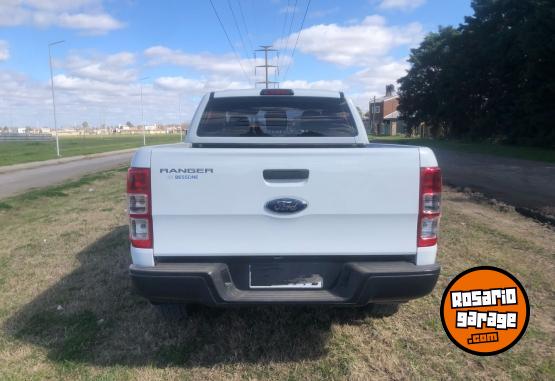 Camionetas - Ford Ranger xl 2017 Diesel 97000Km - En Venta