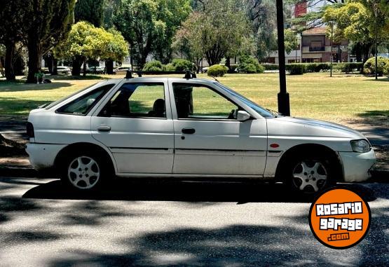 Autos - Ford Escort 2000 GNC 128110Km - En Venta