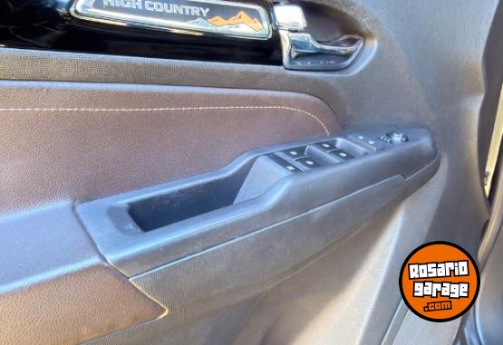 Camionetas - Chevrolet S10 high country 2018 Diesel 98000Km - En Venta