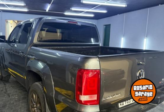 Camionetas - Volkswagen AMAROK V6 2019 Diesel 127000Km - En Venta