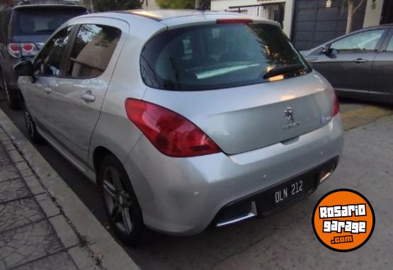 Autos - Peugeot 308 2015 Nafta 130000Km - En Venta