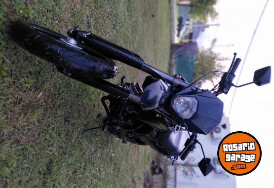 Motos - Motomel Motard 200cc 2014 Nafta 36700Km - En Venta