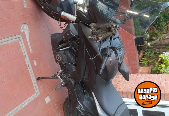 Motos - Bajaj Dominar 400 2021 Nafta 4300Km - En Venta