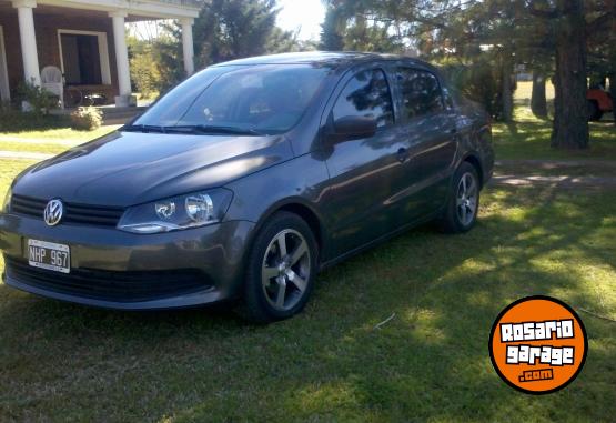 Autos - Volkswagen Voyage  1.6 GP 2013 Nafta 140000Km - En Venta