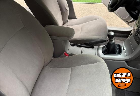 Autos - Toyota Corolla 2013 Nafta 105000Km - En Venta