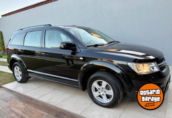 Camionetas - Dodge Journey RT 2.7 2010 Nafta 90000Km - En Venta