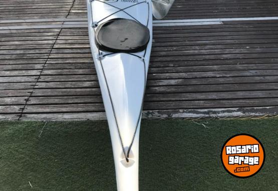 Deportes N&aacute;uticos - Kayak simple Paran� con pala y chaleco - En Venta