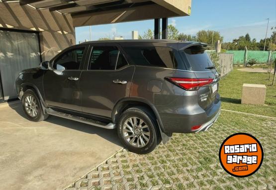 Camionetas - Toyota Sw4 SRX 2023 Diesel 89000Km - En Venta
