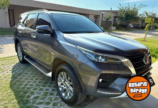 Camionetas - Toyota Sw4 SRX 2023 Diesel 89000Km - En Venta