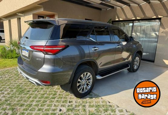 Camionetas - Toyota Sw4 SRX 2023 Diesel 89000Km - En Venta