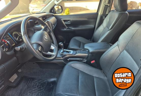 Camionetas - Toyota Sw4 SRX 2023 Diesel 89000Km - En Venta