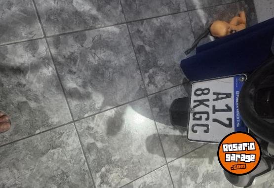 Motos - Honda 2023 2023 Nafta 900000Km - En Venta