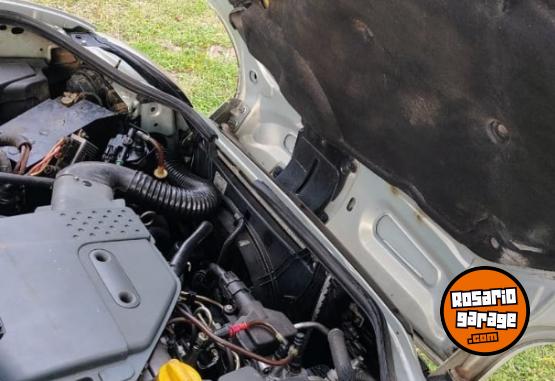 Utilitarios - Renault Kangoo Authentique 2007 Diesel 214000Km - En Venta