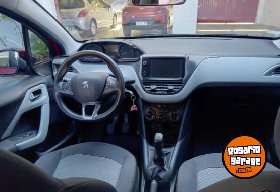 Autos - Peugeot 208 Allure Touchscreen 2014 Nafta 54500Km - En Venta