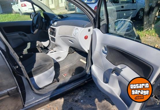 Autos - Citroen C3 2004 Nafta 142000Km - En Venta