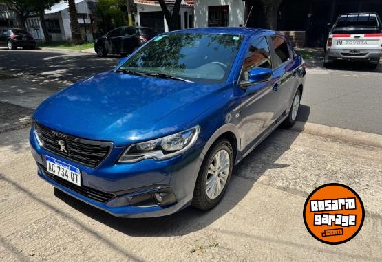 Autos - Peugeot 301 hdi 2018 Diesel 113000Km - En Venta