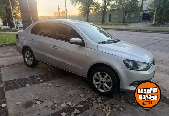 Autos - Volkswagen VOYAGE higline 2014 Nafta 111111Km - En Venta